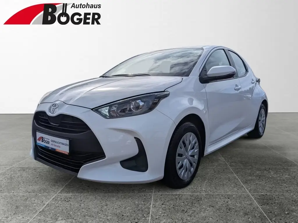 Main__Slider__Photo:Toyota Yaris 1,5 HEV Buissnes Ed. + COMF. PAKET 11/2024-0