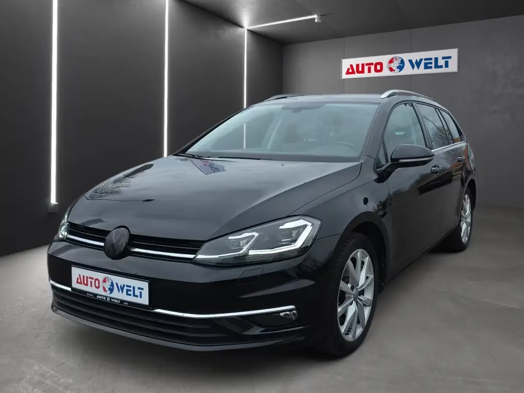 Main__Slider__Photo:Volkswagen Golf VII Variant 1.5 16V TSI Automatik LED Navi 02/2020-0