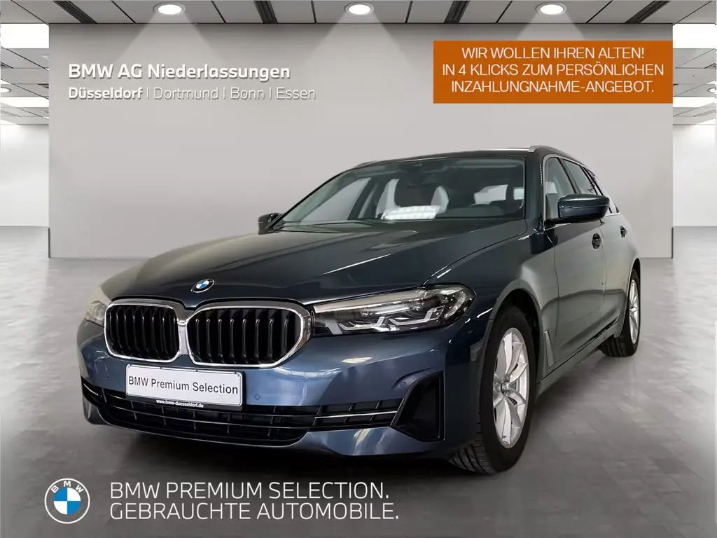 Main__Slider__Photo:BMW 5 Series 520d Touring LiveCockpitProf Kamera Driv.Assist 03/2023-0