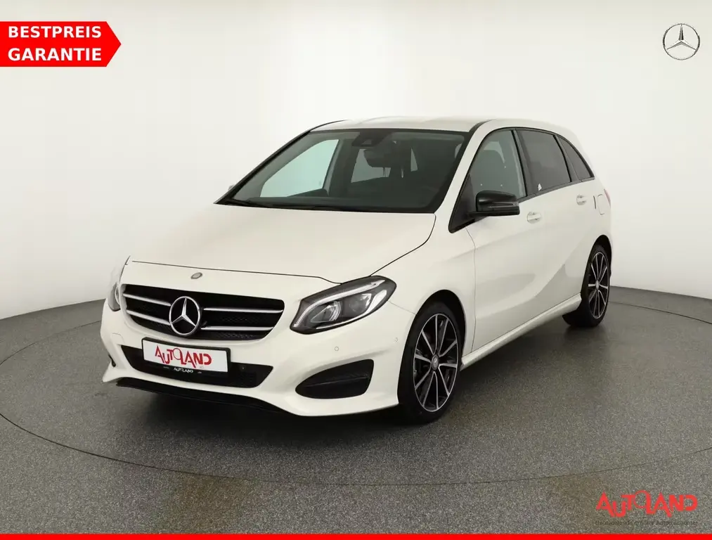Main__Slider__Photo:Mercedes-Benz B 220 B220 Urban 7G-DCT 4-Matic LED Navi Sitzheizung 11/2016-0