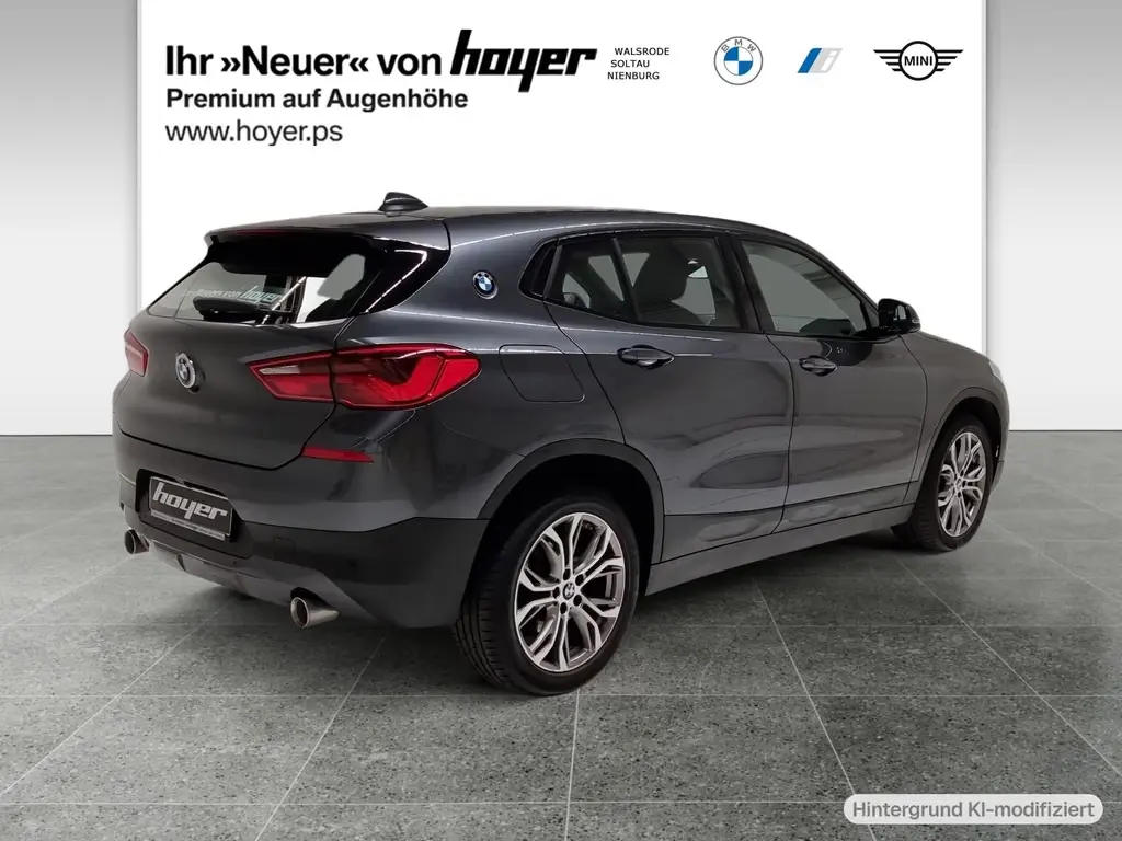 Main__Slider__Photo:BMW X2 sDrive20i LED Pano.Dach RFK Navi Tempomat 05/2019-1