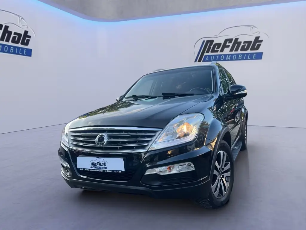 Main__Slider__Photo:Ssangyong Rexton Rexton W Sapphire 4WD*7-Sitzer*SHZ*PDC* 03/2015-0