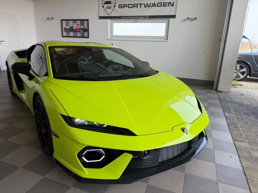 Main__Slider__Photo:Lamborghini Temerario 03/2026-0