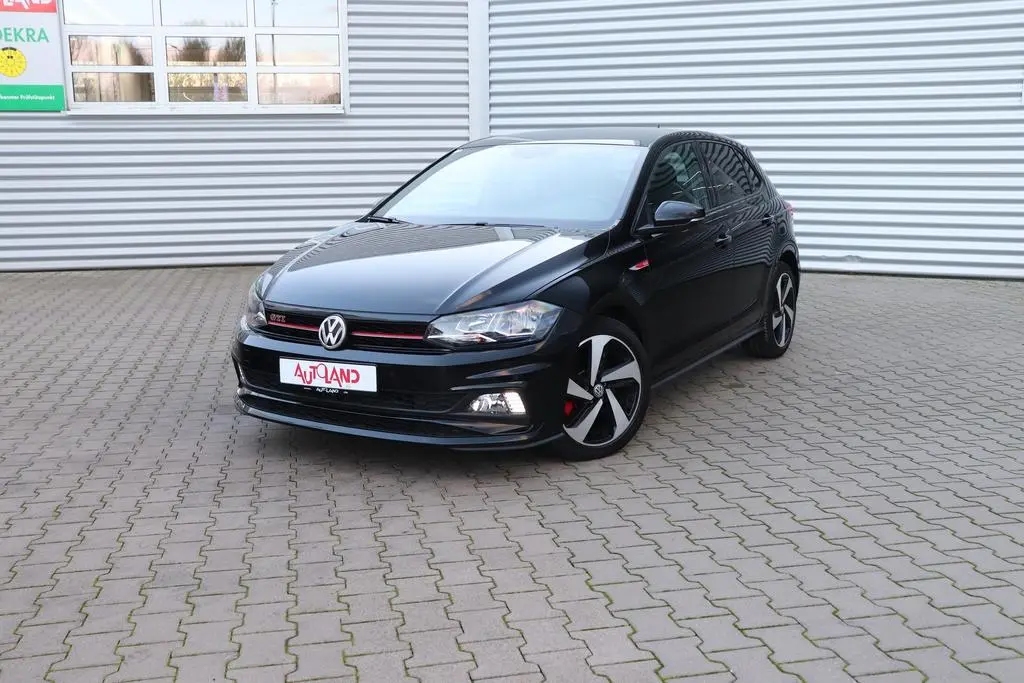 Main__Slider__Photo:Volkswagen Polo 2.0 TSI DSG GTI Klima Navi PDC SHZ Tempomat 08/2018-1