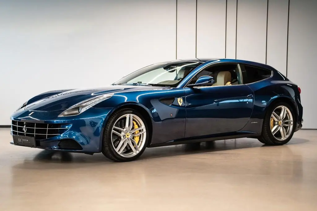 Main__Slider__Photo:Ferrari FF 6,3 V12 06/2012-0