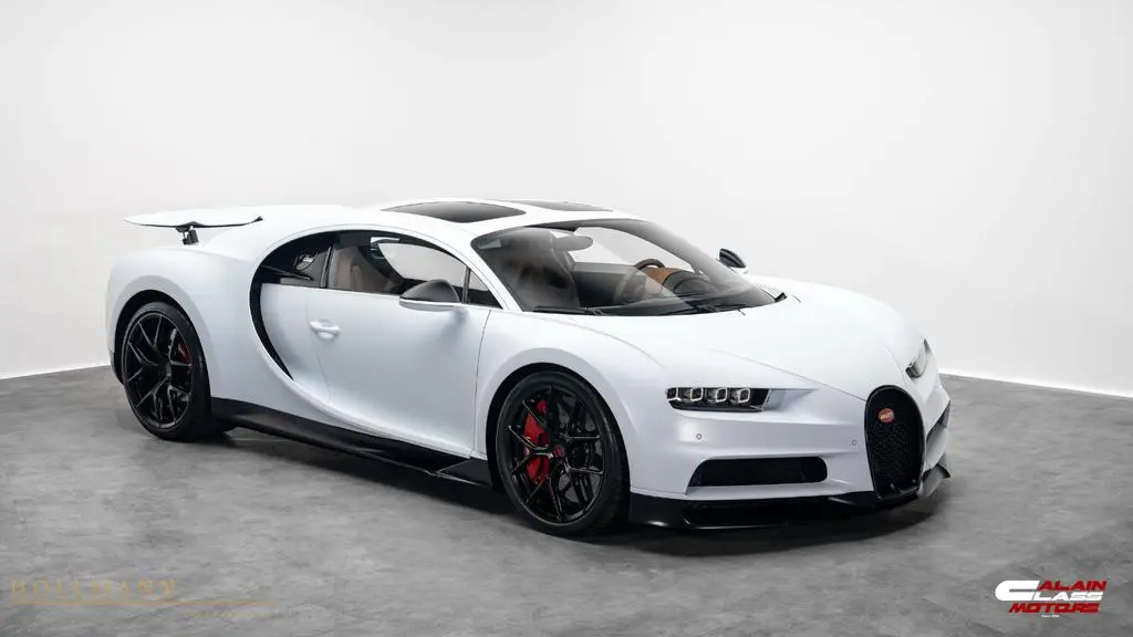 Main__Slider__Photo:Bugatti Chiron SPORT + W16 + 8L + 1500 PS + CARBON 04/2022-0