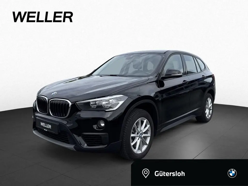 Main__Slider__Photo:BMW X1 xDrive20i AHK PDC SHZ RFK NAVI TEMPO Klima 01/2018-0