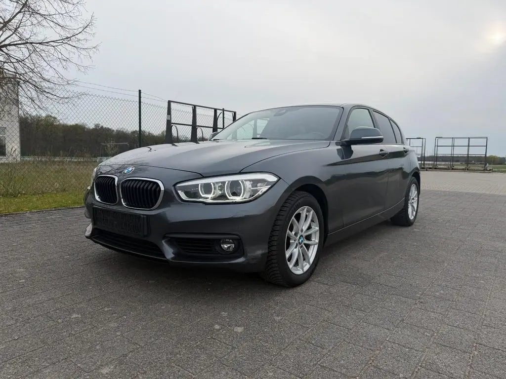 Main__Slider__Photo:BMW 1 Series 120 1 Limousine 5-trg. 120 d Advantage 07/2018-0