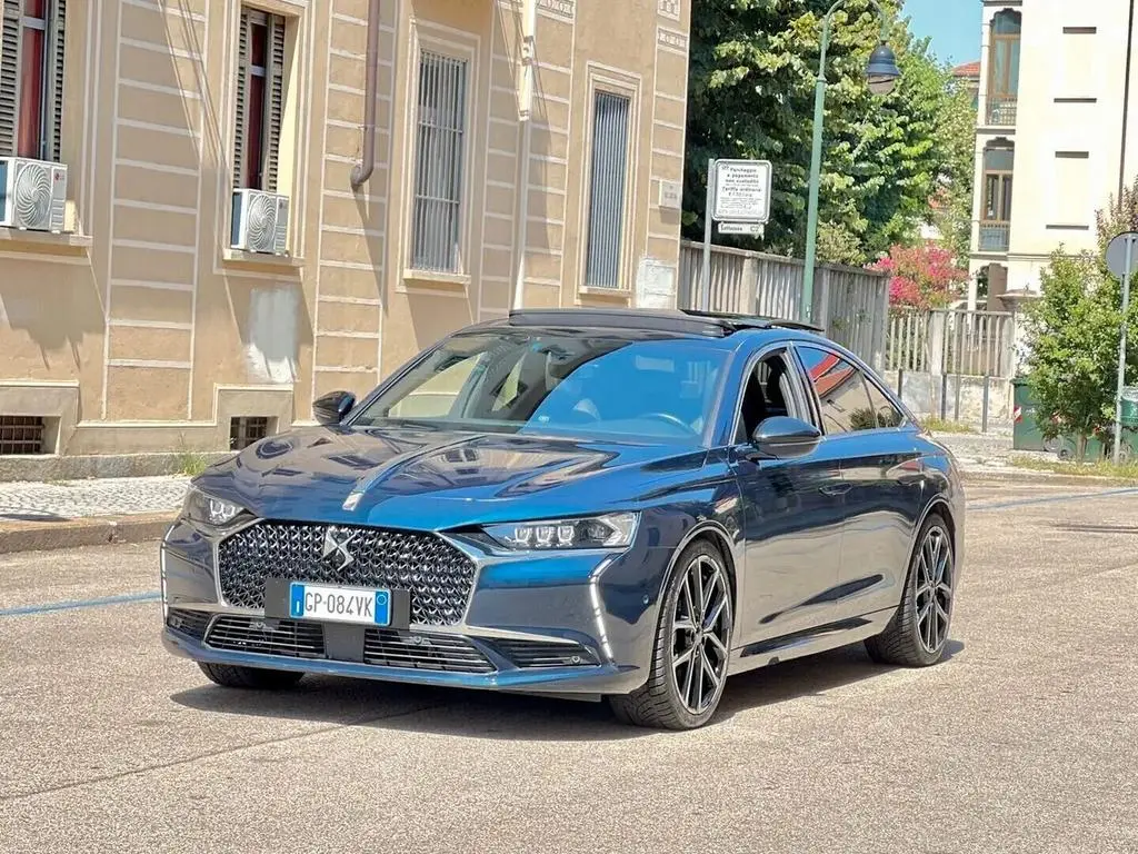 Main__Slider__Photo:DS Automobiles Other Ds 9 Automobiles E-Tense PHEV 360cv aut.8 4X4 Ri 07/2023-0