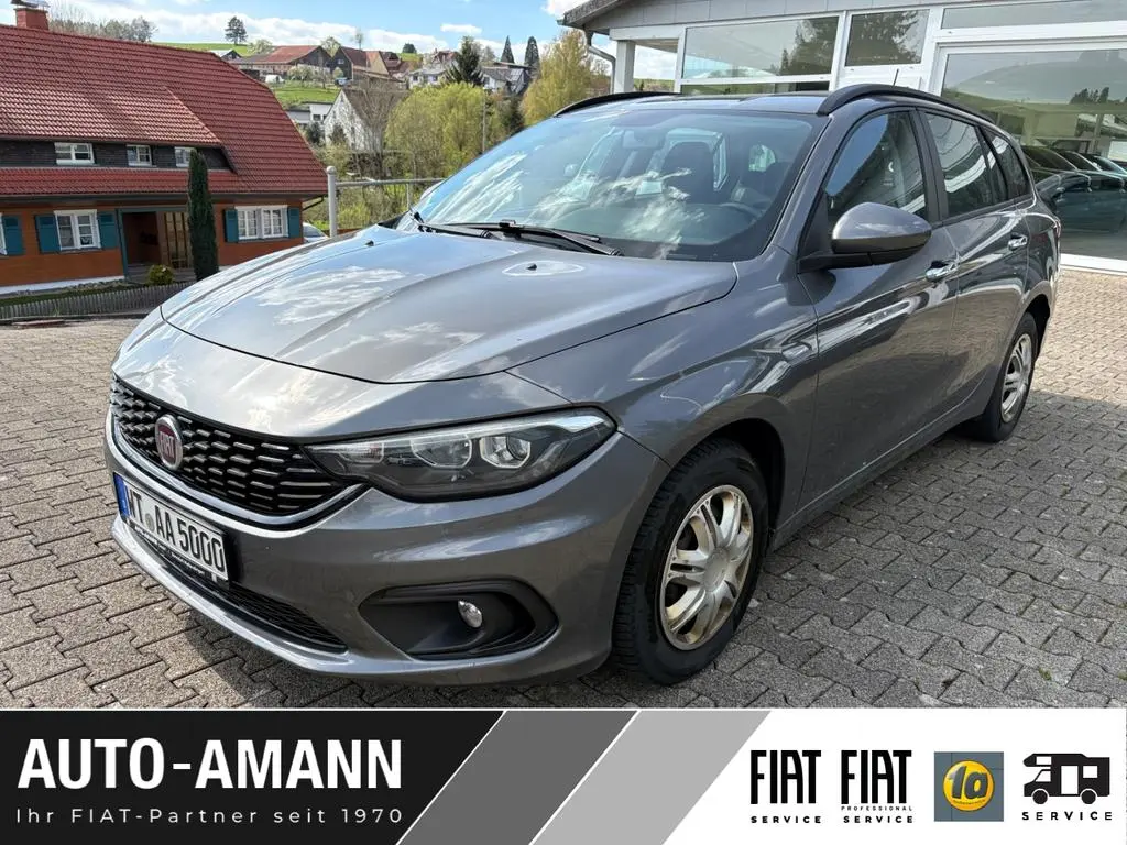 Main__Slider__Photo:Fiat Tipo Kombi MY18 1.6 MultiJet Easy 88kw 04/2017-0