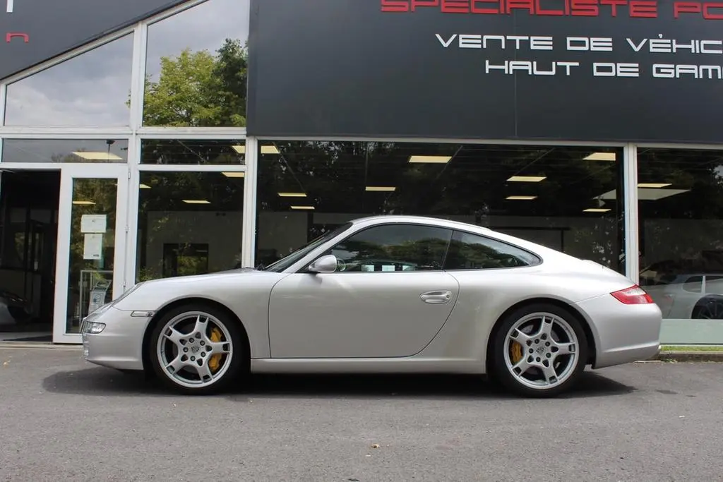 Main__Slider__Photo:Porsche 911 Carrera S Coupe 08/2005-1