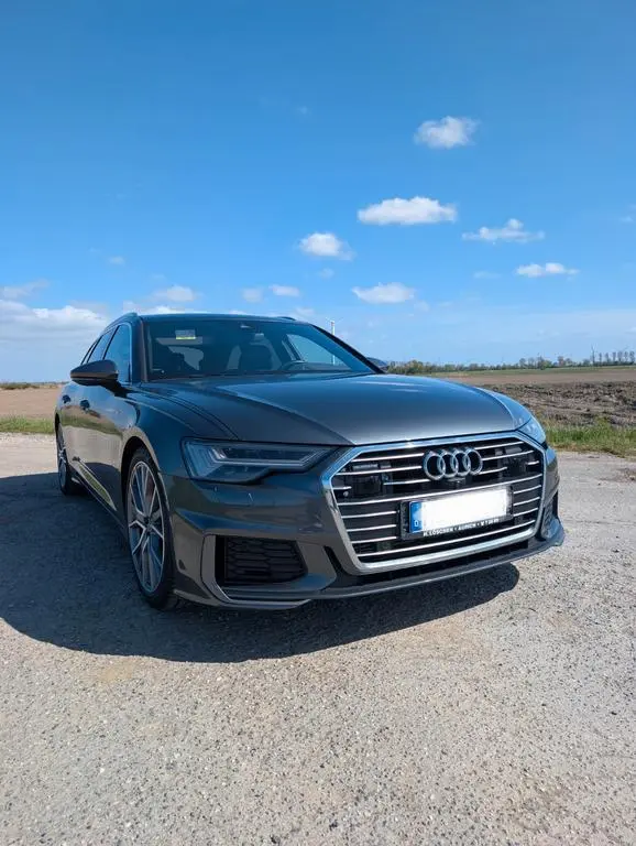 Main__Slider__Photo:Audi A6 45 TFSI quattro S tronic Avant - 07/2019-0