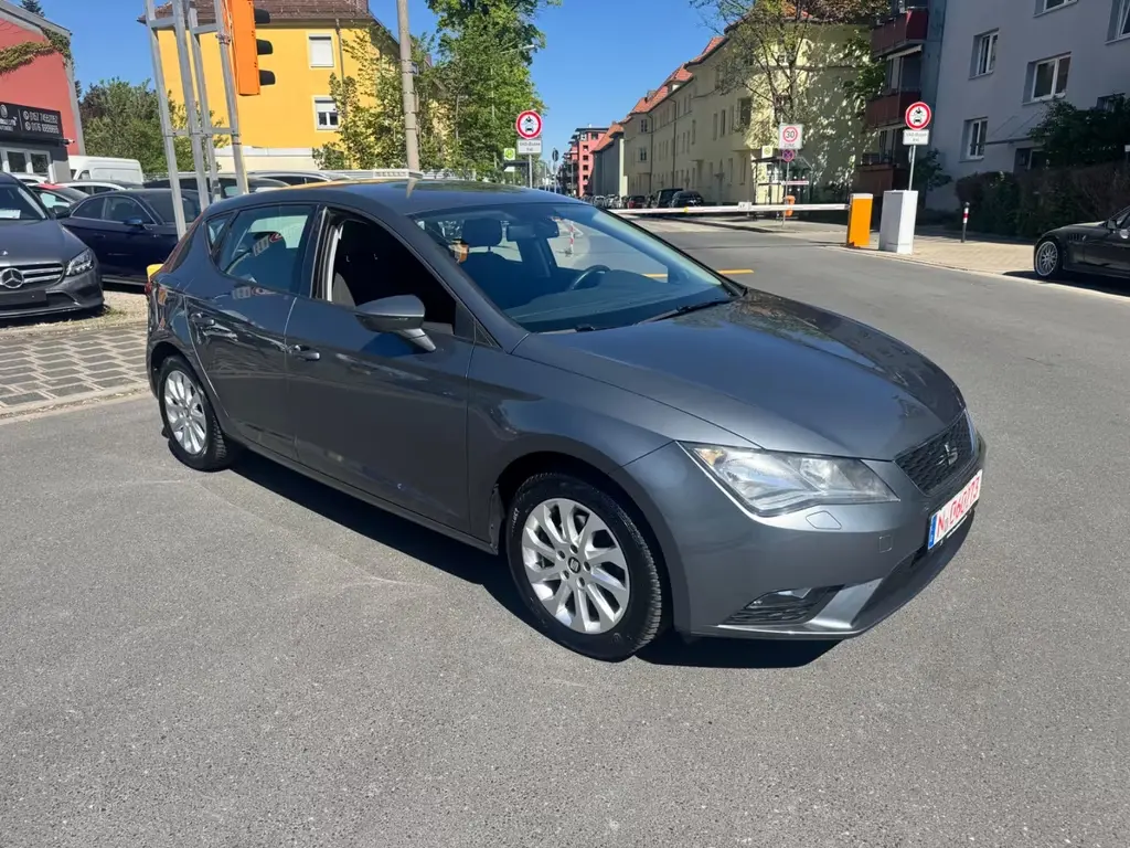Main__Slider__Photo:Seat Leon Style 09/2013-0