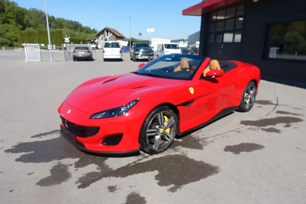 Main__Slider__Photo:Ferrari Portofino EXP € 179000.- 03/2019-0