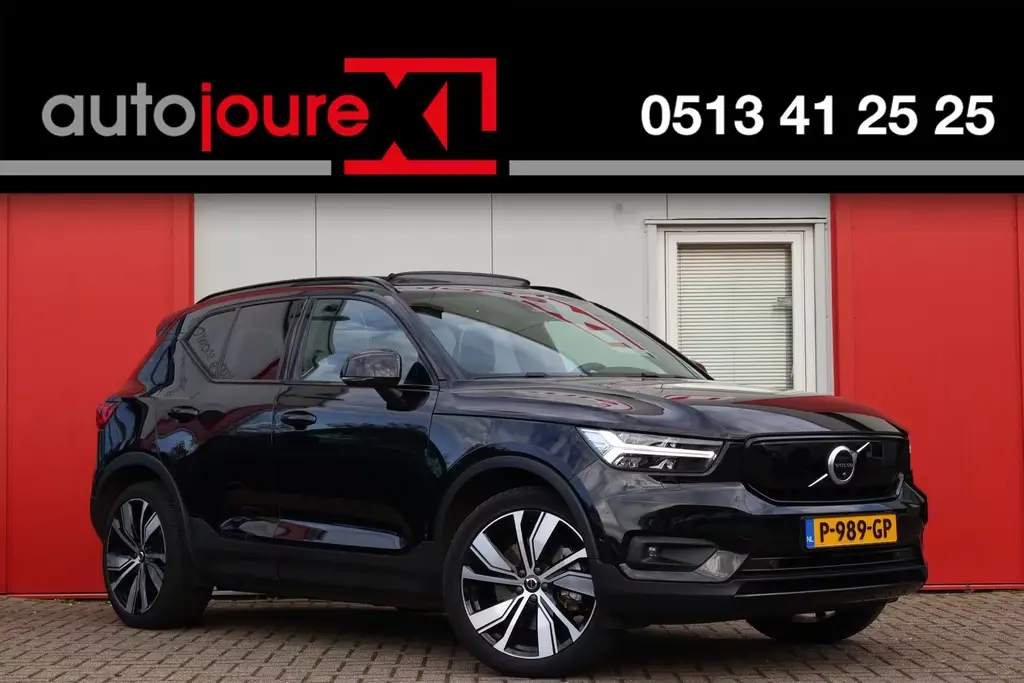 Main__Slider__Photo:Volvo XC40 Recharge Pro 70kWh | Origineel NL | Dealer 03/2022-0