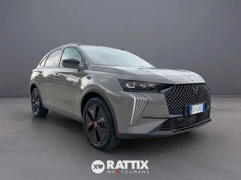 Main__Slider__Photo:DS Automobiles DS7 (Crossback) DS 7 1.6 e-tense PHEV 225CV Perfo 05/2024-0
