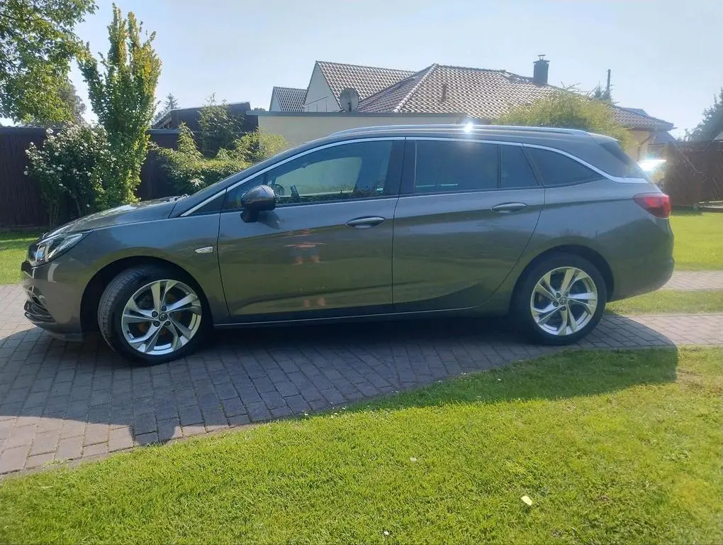 Main__Slider__Photo:Opel Astra K 1,4 06/2019-0