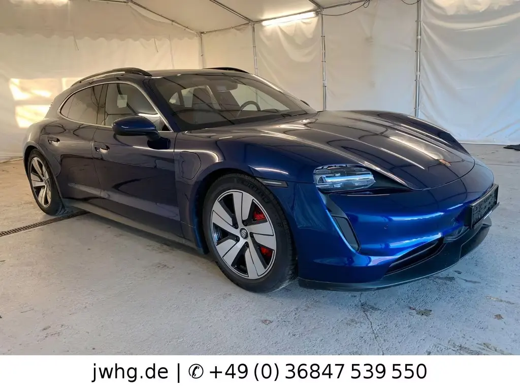 Main__Slider__Photo:Porsche Taycan Sport Turismo 4S Distronic|Panorama|20" 08/2023-1