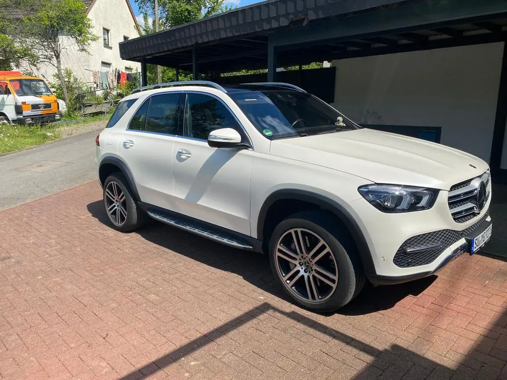 Main__Slider__Photo:Mercedes-Benz GLE 450 4MATIC -Offroad-CURVE/ EABC Hüpf Hüpf 01/2020-0