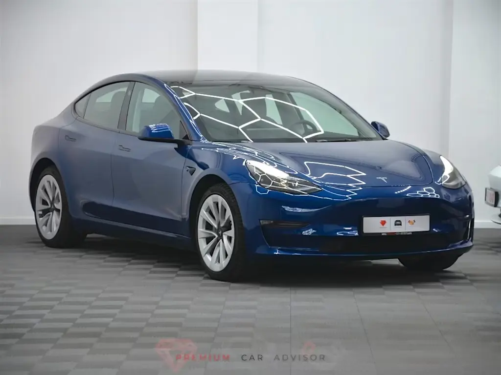 Main__Slider__Photo:Tesla Model 3 Long Range AWD 04/2023-0