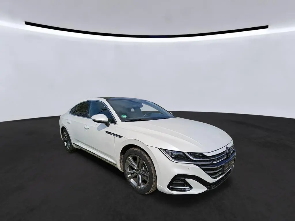 Main__Slider__Photo:Volkswagen Arteon R-Line Pano Stand-Hzg. IQ-LED Matrix 01/2023-1