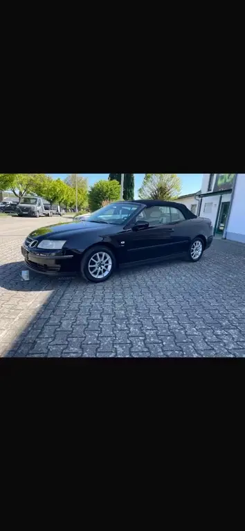 Main__Slider__Photo:Saab 9-3 1.8t Linear Cabriolet Linear 02/2005-0