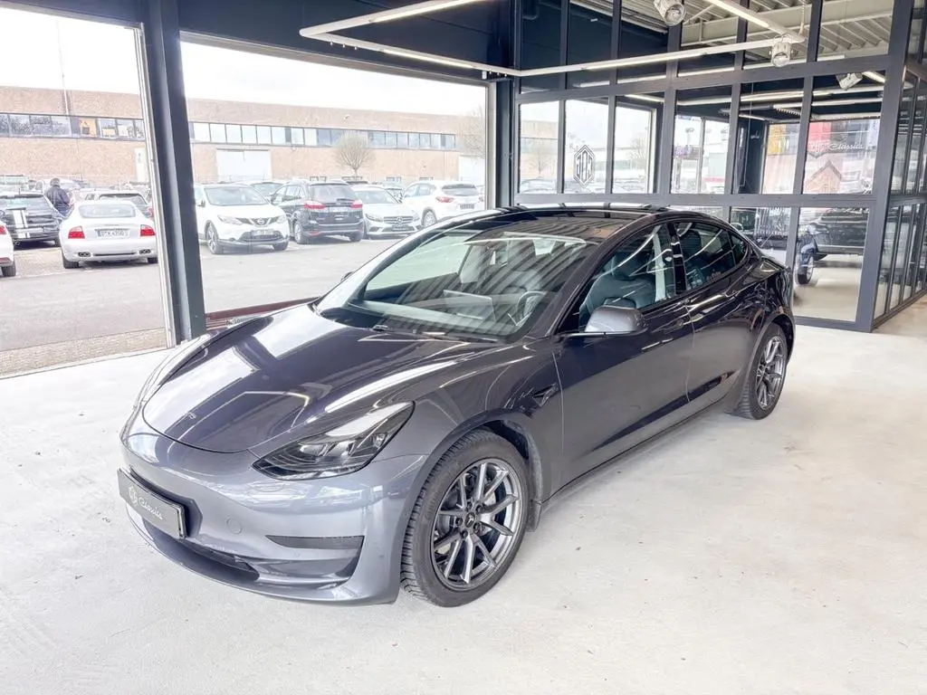 Main__Slider__Photo:Tesla Model 3 Standart Range MwSt.! Unfallfrei! 11/2021-0