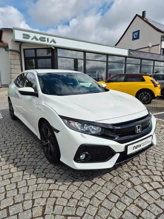 Main__Slider__Photo:Honda Civic Elegance Lim. 1.0 VTEC 5-trg. 11/2017-0