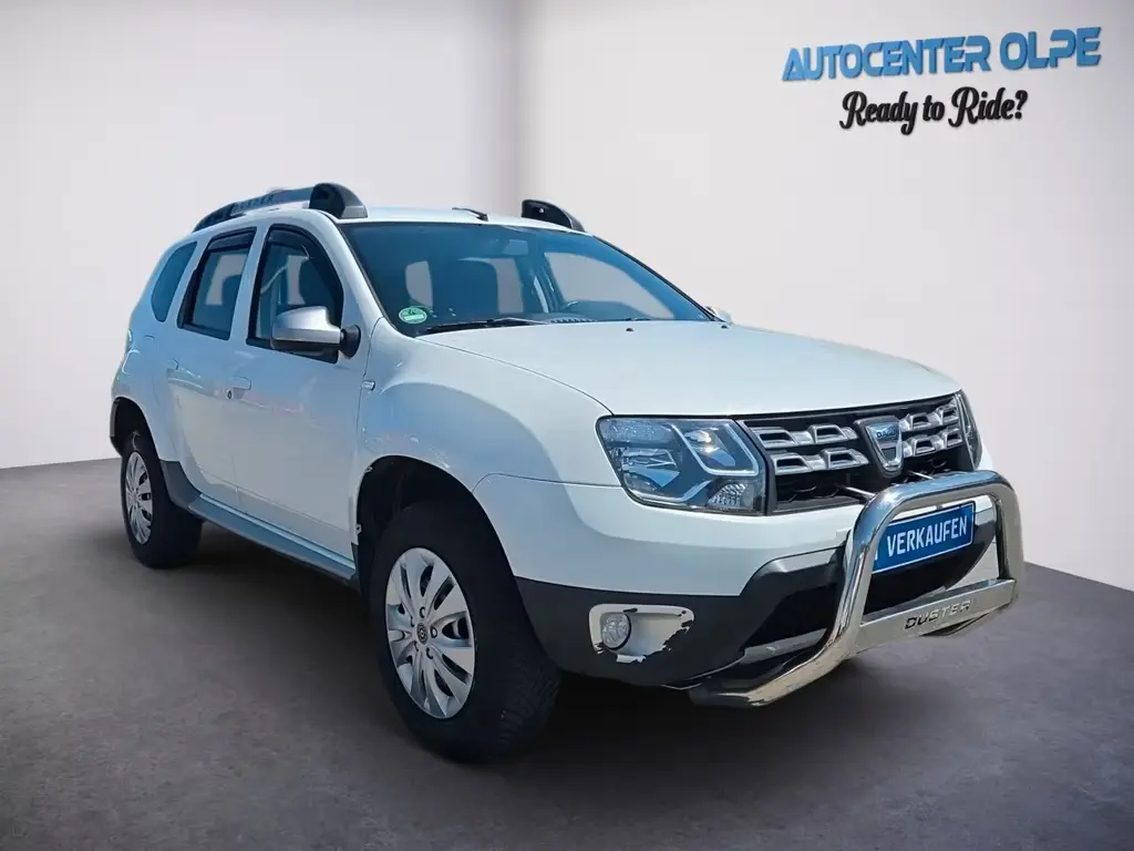 Main__Slider__Photo:Dacia Duster **TÜV NEU-Klima-Ahk** 11/2014-0