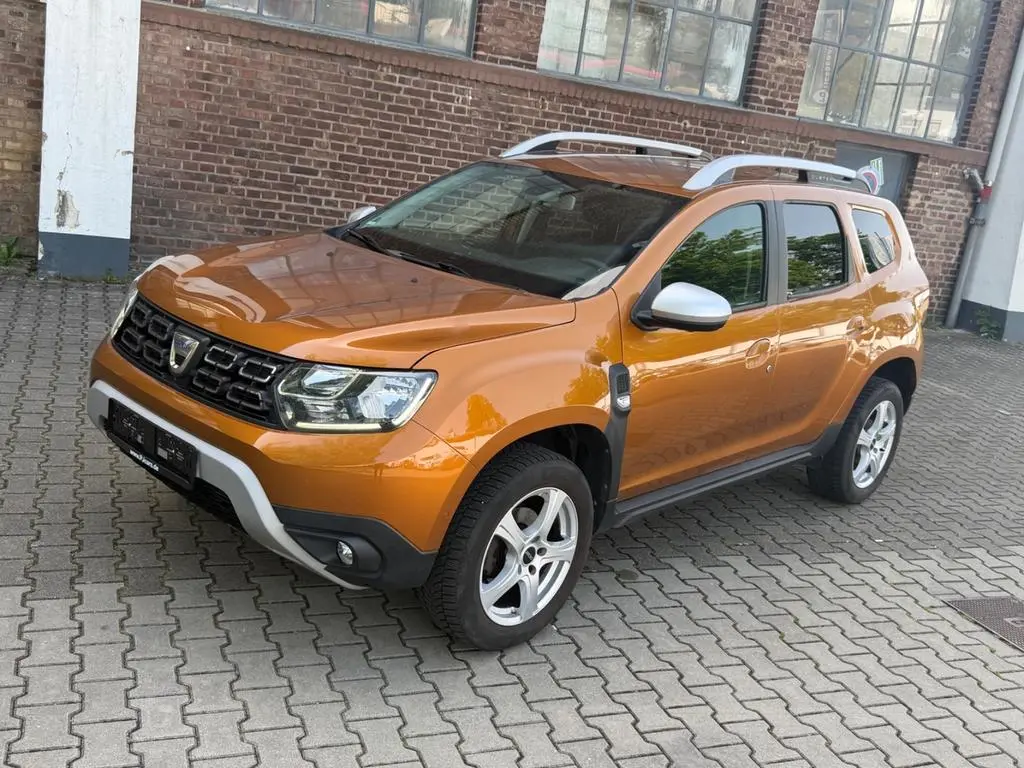 Main__Slider__Photo:Dacia Duster II Prestige**Inspektion Neu**Leder**Navi* 05/2018-0