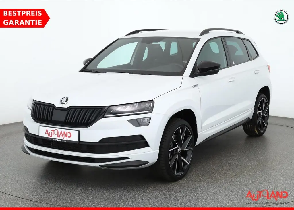 Main__Slider__Photo:Skoda Karoq 1.5 TSI DSG Sportline LED Navi Sitzheizung 03/2022-0