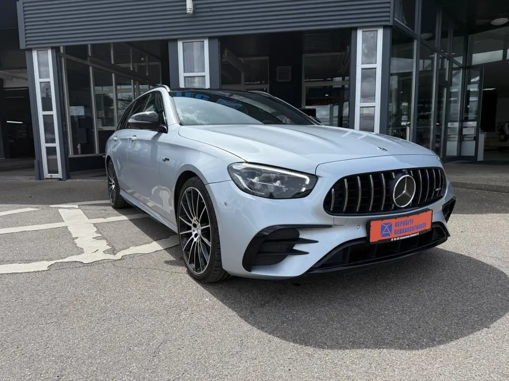 Main__Slider__Photo:Mercedes-Benz E 53 AMG T-Modell 4Matic+/HEAD-UP/PANO/B&O 06/2022-1