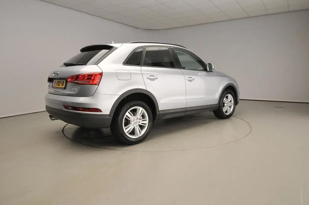 Main__Slider__Photo:Audi Q3 1.4 TFSI Sport S Line Edition | Leder | LED | 02/2017-1