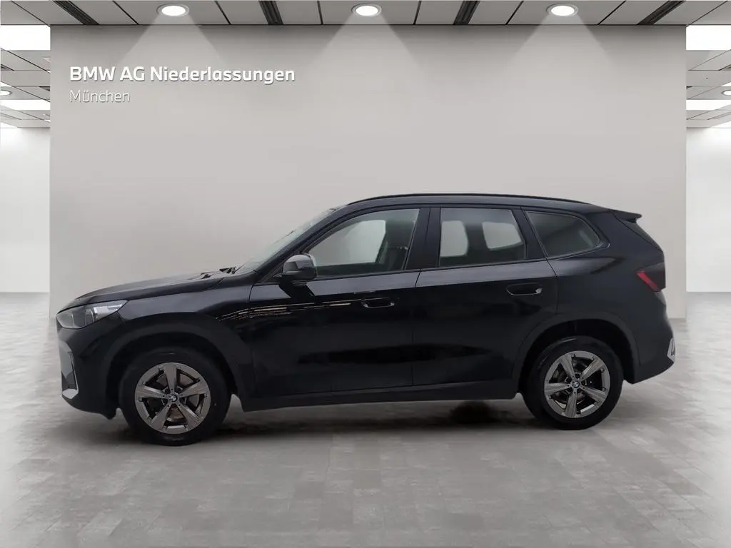 Main__Slider__Photo:BMW X1 sDrive18i Kamera LED Sitzheizung 06/2023-1