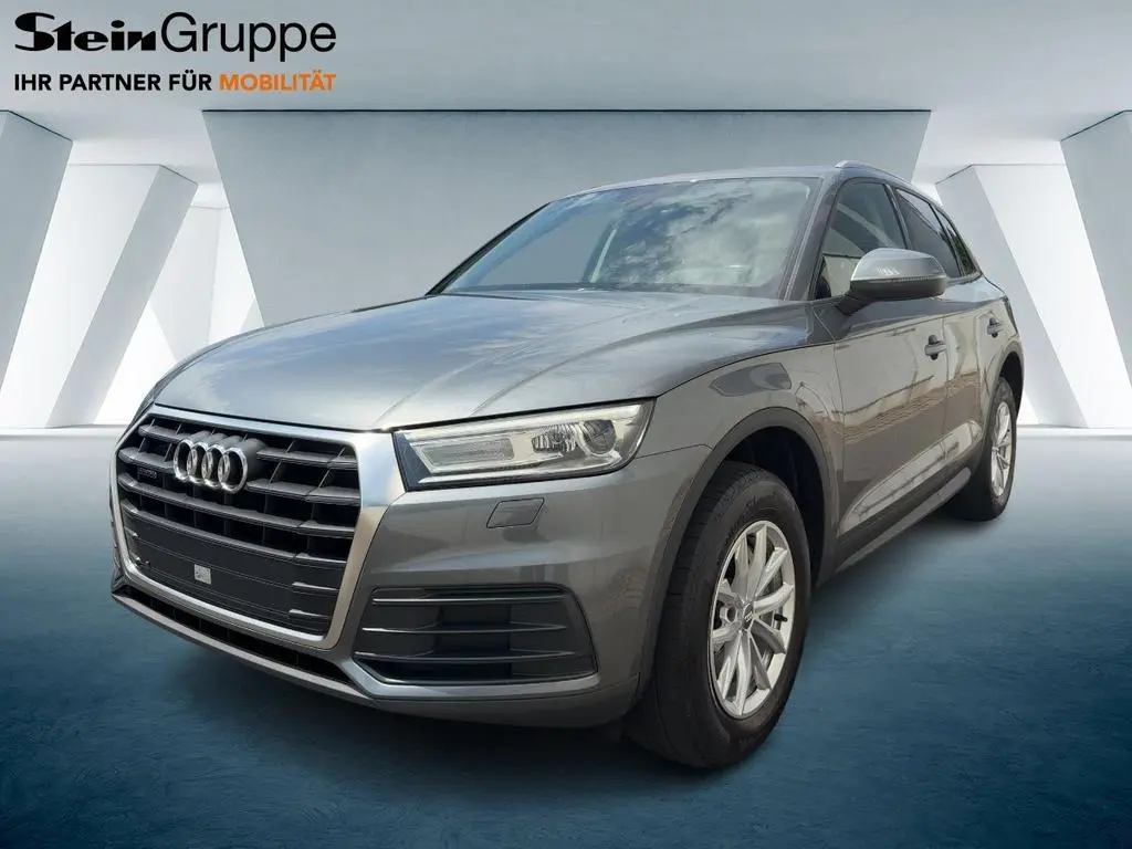 Main__Slider__Photo:Audi Q5 40 TDI quattro NAVI+AHK+XENON+APP+PDC+KEYLESS 11/2019-1