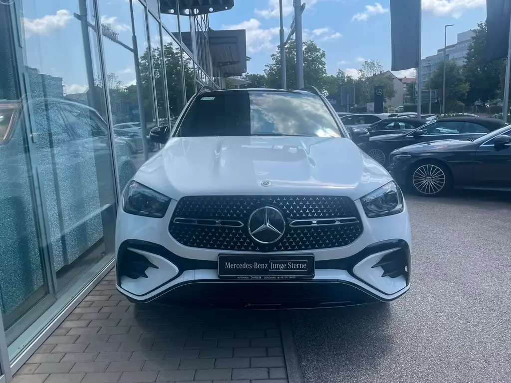 Main__Slider__Photo:Mercedes-Benz GLE 400 e 4M AMG *AHK*NIGHT*PANO*360*BURM*HUD*DI 09/2025-1