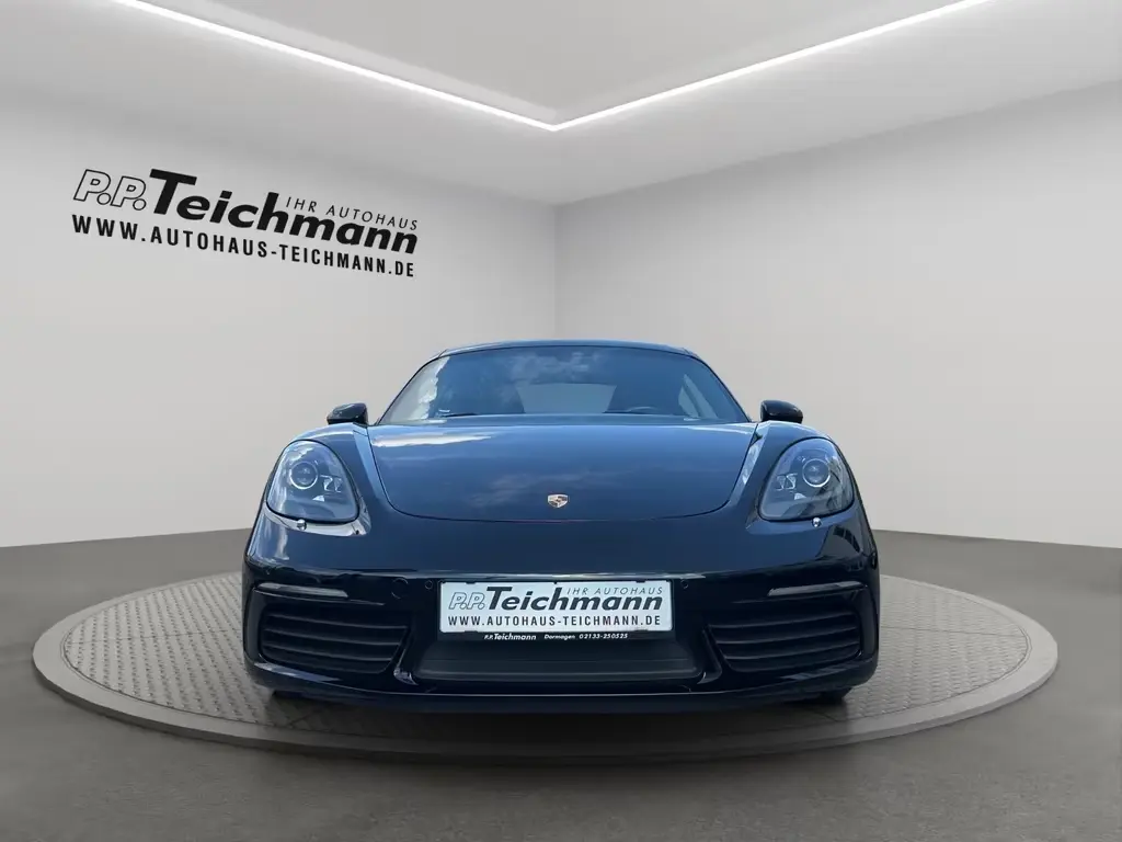 Main__Slider__Photo:Porsche Cayman 718 02/2018-1