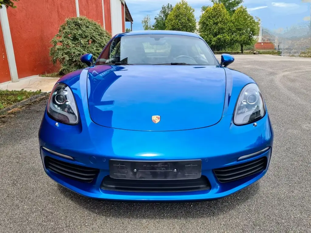 Main__Slider__Photo:Porsche Cayman 718 Spyder Cayman 2.0 01/2017-1