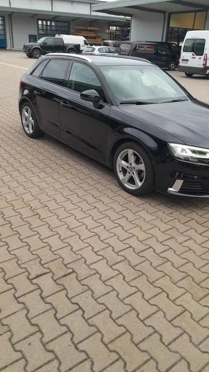 Main__Slider__Photo:Audi A3 30 TDI S tronic Sportback - 02/2019-1