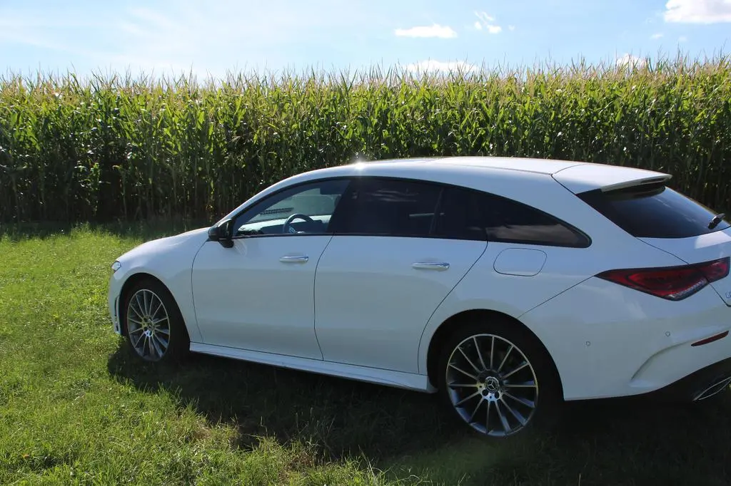 Main__Slider__Photo:Mercedes-Benz CLA 250 Shooting Brake CLA 250 AMG Panorama 10/2021-1