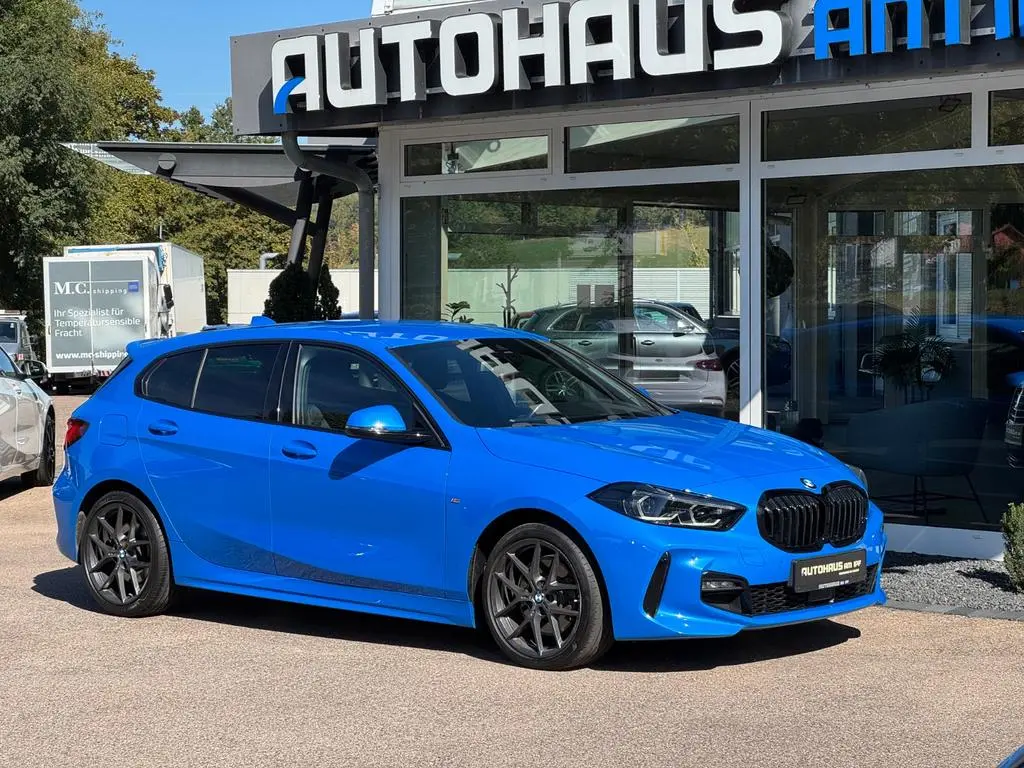 Main__Slider__Photo:BMW 120 i M Paket HUD+LED+NAVİ+VİRTU+SHADOW+DAB 05/2021-1