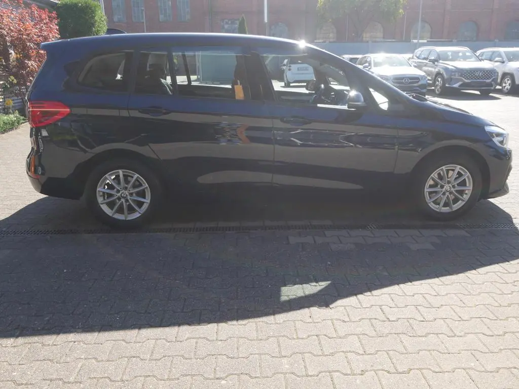 Main__Slider__Photo:BMW 218 Gran Tourer 218 i GT Advantage Steptronic Navi ACC 7 Sitze 06/2018-1