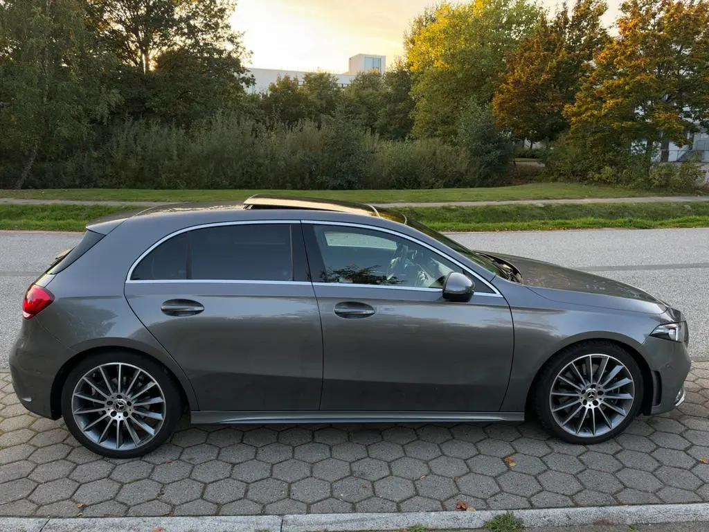 Main__Slider__Photo:Mercedes-Benz A 250 AMG Interieur / Exterieur 07/2018-1