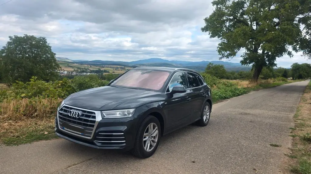 Main__Slider__Photo:Audi Q5 S-Line Hybrid Quattro*Wenig km*Top Zustand 10/2020-1